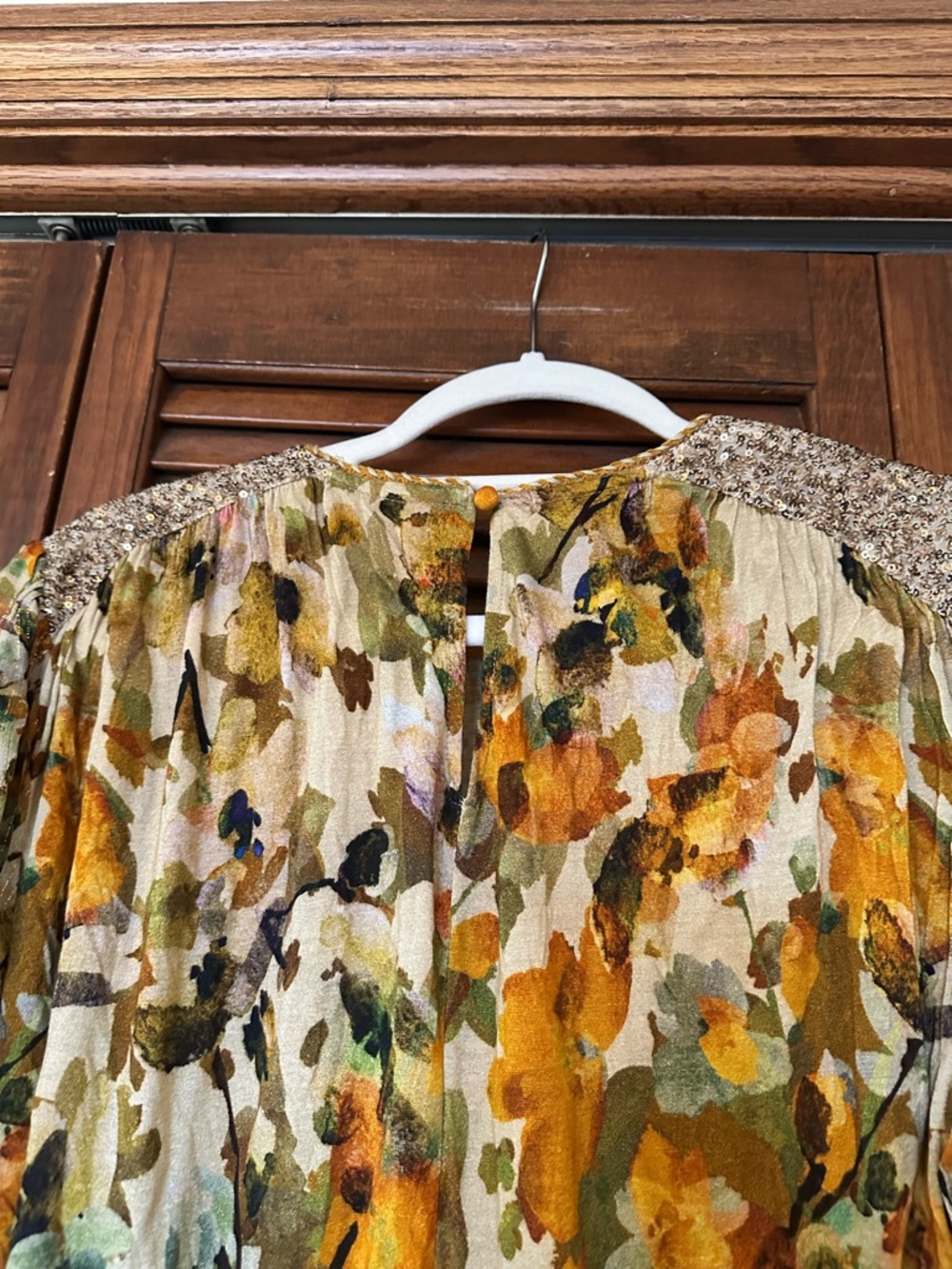 Blank London for Anthropologie gold sequin embellished blouse size medium - Picture 15 of 16